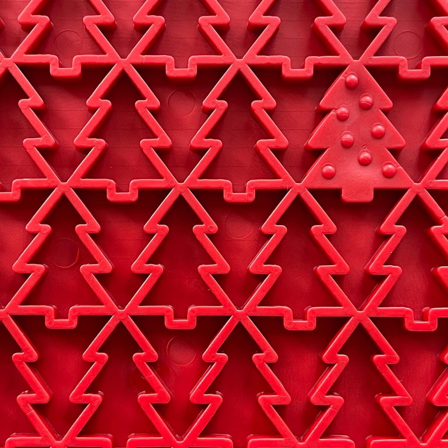 "Peace" Christmas Tree emat - Enrichment Lick Mat for Dogs and Cats | Christmas Tree design | SodaPup