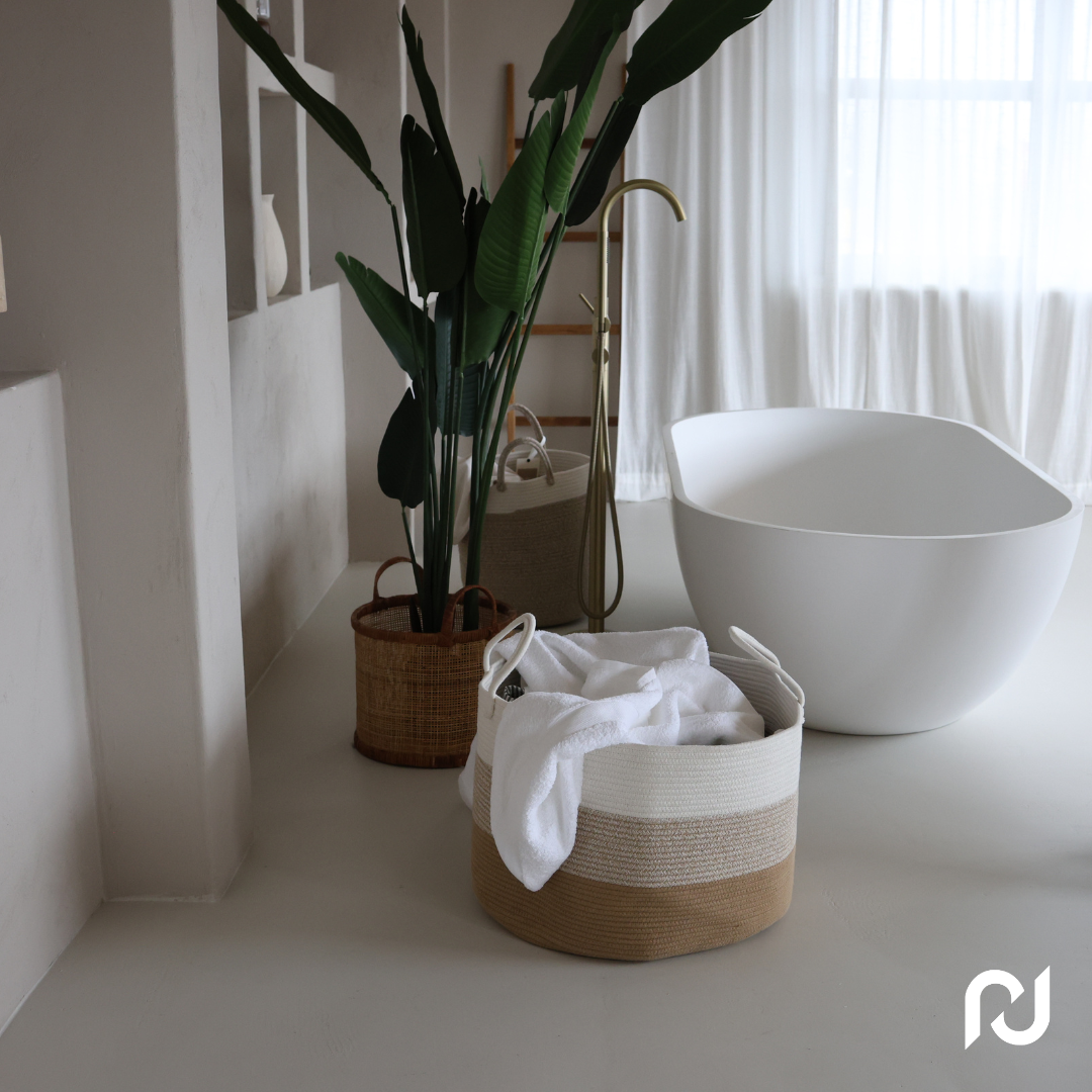 Bully Stick Safety Holder