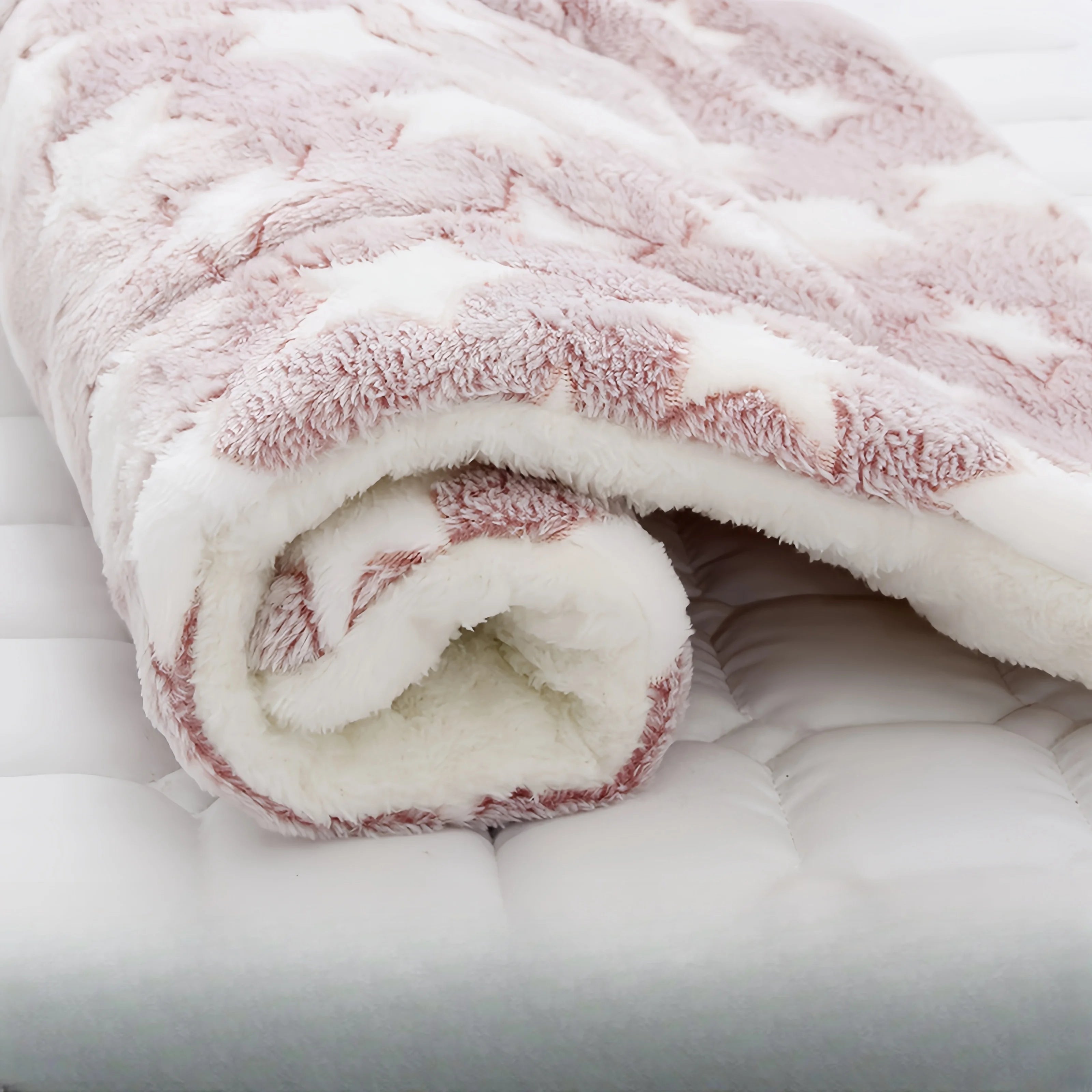 Pet Sleeping Mat And Bed Washable And Soft