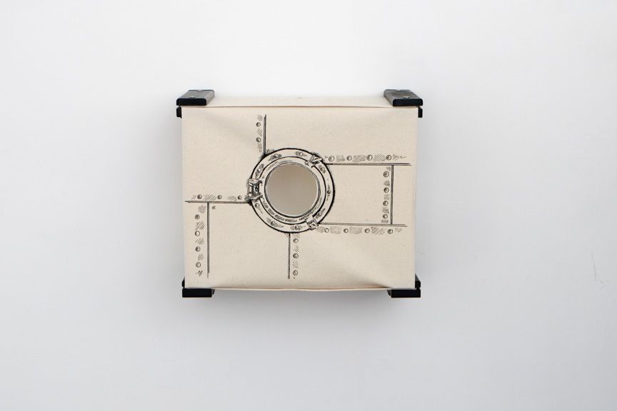 Enclosed Cat Bed - Cat Wall Cubby