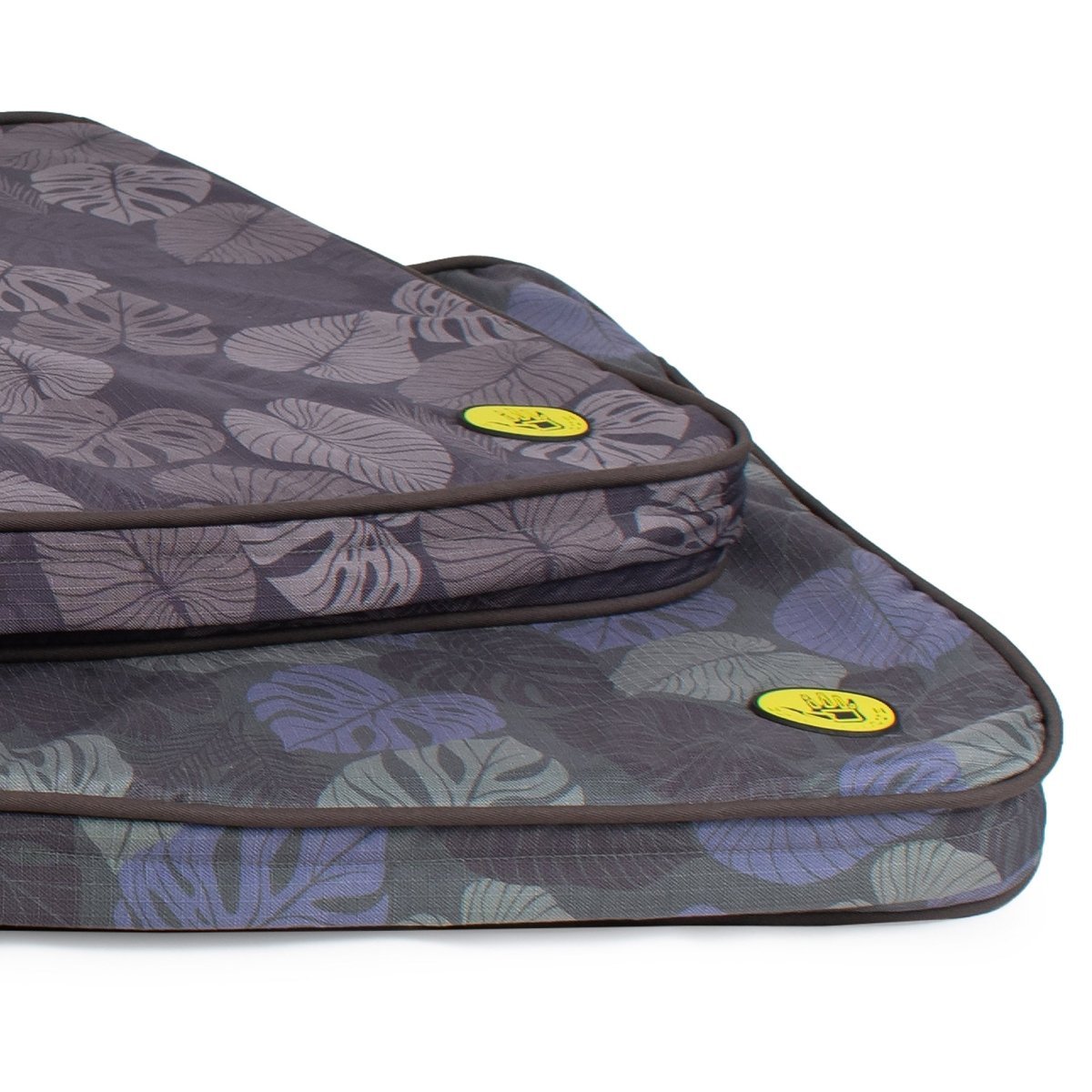 Body Glove Sun & Sand Tough Mat - Washable Dog Bed