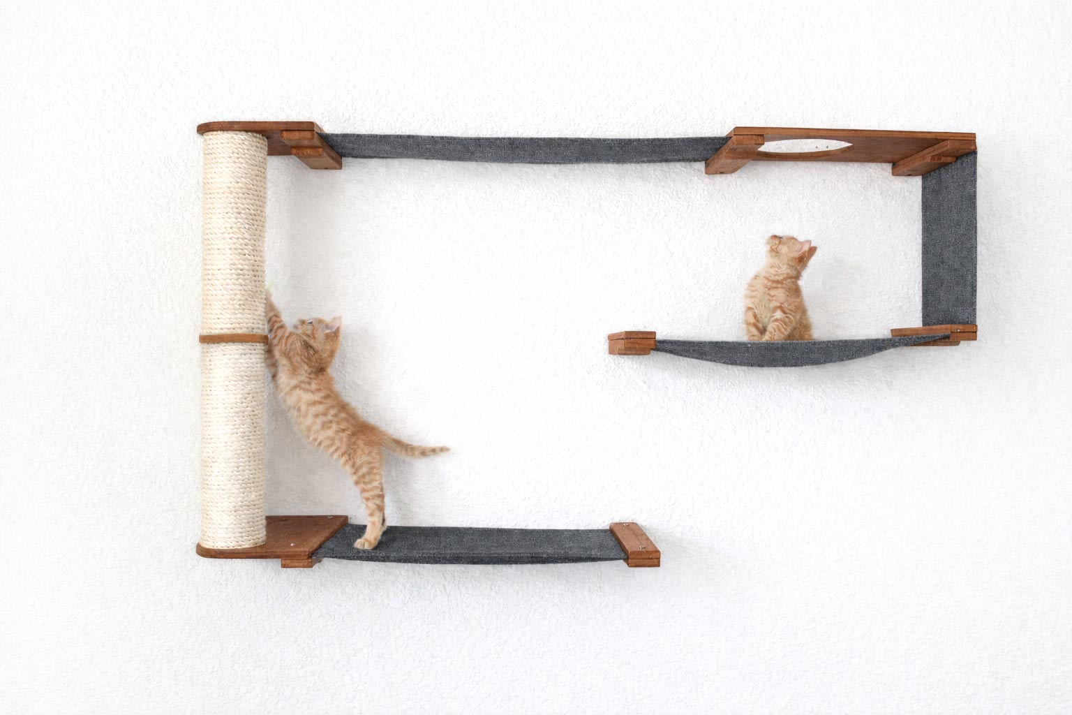 Cat Maze Wall - 3 Tier Cat Tree